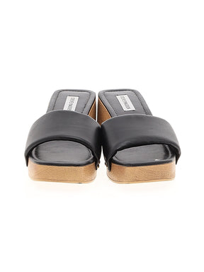 2 shoe size - 9