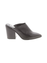 1 shoe size - 7 1/2