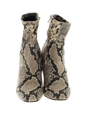 2 shoe size - 7