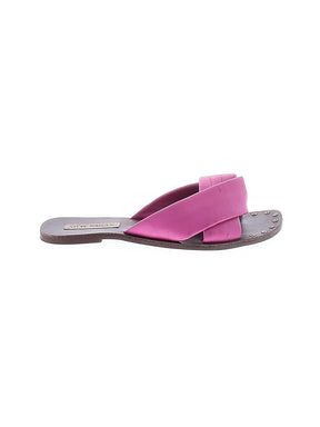 1 shoe size - 8