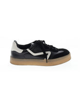 1 shoe size - 6 1/2
