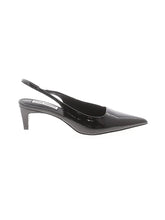 1 shoe size - 7