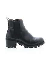 1 shoe size - 11