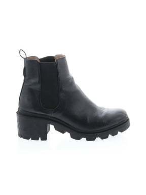 1 shoe size - 11