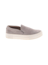 1 shoe size - 7 1/2