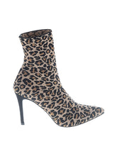 1 shoe size - 8 1/2