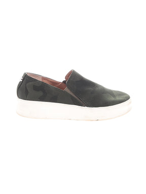 1 shoe size - 7 1/2