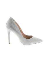 1 shoe size - 6