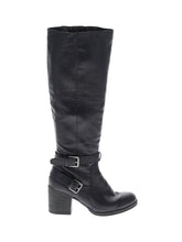 1 shoe size - 6
