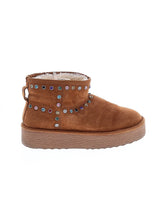 1 shoe size - 8 1/2