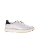 1 shoe size - 9