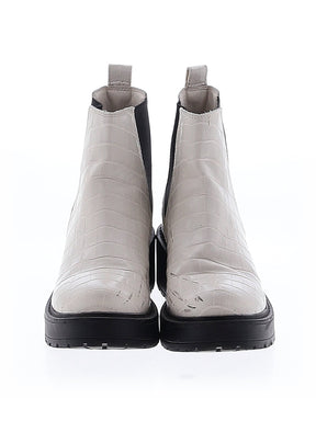 2 shoe size - 7