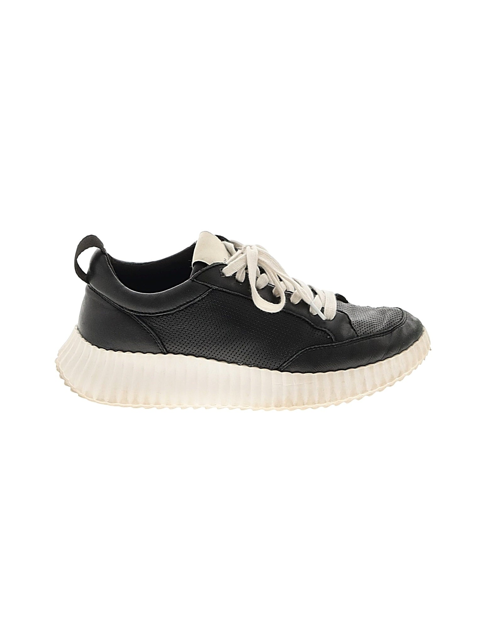 1 shoe size - 8