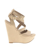 1 shoe size - 9