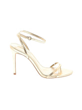 1 shoe size - 9