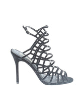1 shoe size - 9